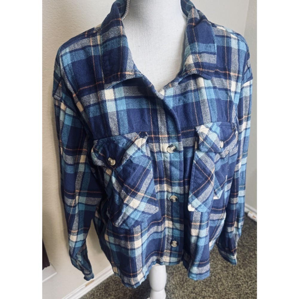Beach Lunch Lounge Shirt XL Blue Plaid boxy soft Flannel button up granola